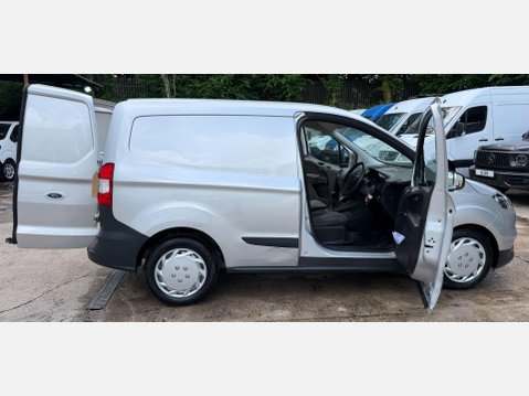 Ford Transit Courier 1.5 TDCi Panel Van 5dr Diesel Manual L1 Euro 6 (SLD) (75 ps) 10