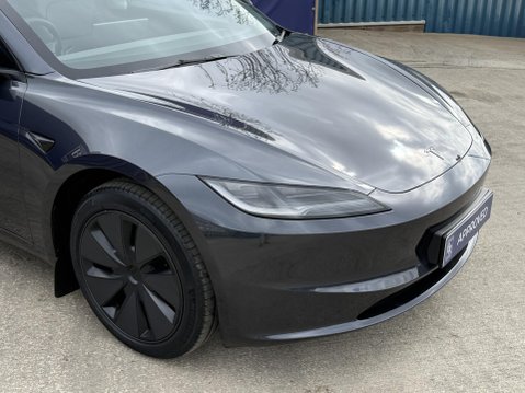 Tesla Model 3 Saloon 4dr Electric Auto RWD (208 ps) 12