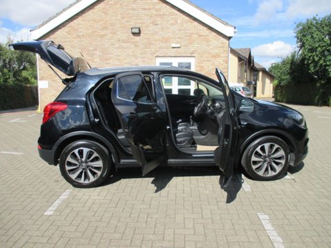 Vauxhall Mokka X 1.6i Elite Euro 6 (s/s) 5dr 9