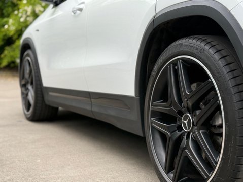 Mercedes-Benz GLA 2.0 GLA35 AMG (Premium) 8G-DCT 4MATIC Euro 6 (s/s) 5dr 20