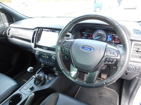 Ford Ranger WILDTRAK 3.2 V6 TDCI PICK UP 6SPD MANUAL 11