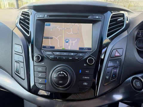 Hyundai i40 1.7 i40 Style CRDi Auto 5dr 12