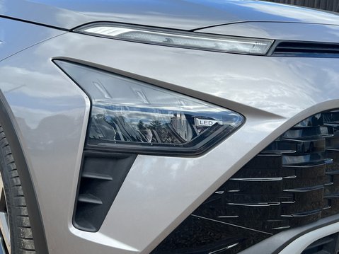 Hyundai BAYON T-GDI PREMIUM DCT MHEV 17