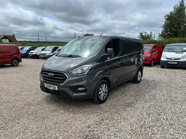 Ford Transit Custom SWB L1H1 (SOLD) 300 Limited Alloys Air Con Sensors Cruise EURO 6 2