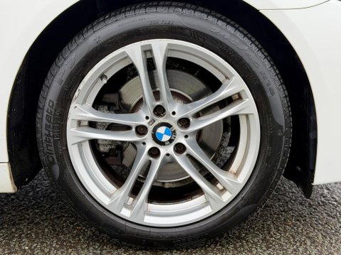 BMW 5 Series 2.0 520d M Sport Touring Auto Euro 6 (s/s) 5dr 25