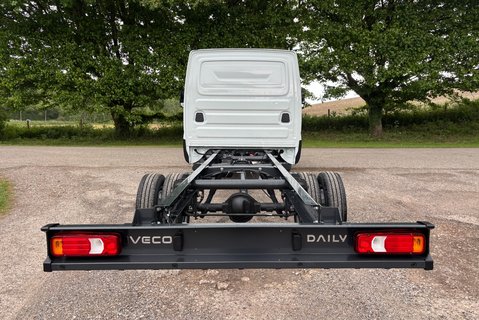 Iveco Daily 35C18H 3750WB Chassis Cab 11