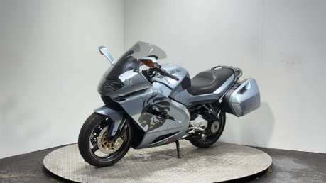 Aprilia Futura RSV 1000 2004 29K GOOD RUNNING TOURING COMMUTER BIKE 1000CC 6