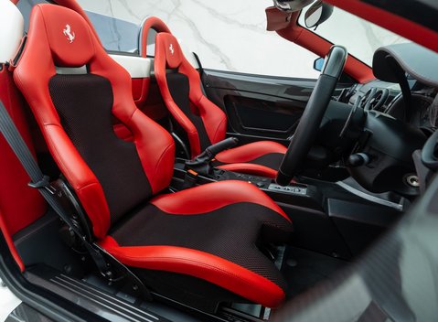 Ferrari F430 SCUDERIA SPIDER 16M 17