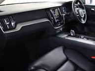 Volvo V60 B4 CROSS COUNTRY AWD MHEV 33