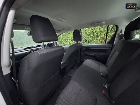 Toyota Hilux Active 4Wd D-4D Double Cab TSS Air Con Euro 6 10