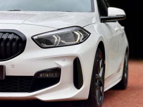 BMW 1 Series 118I M SPORT 28