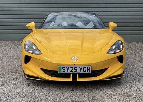 MG Cyberster 77kWh TROPHY 5