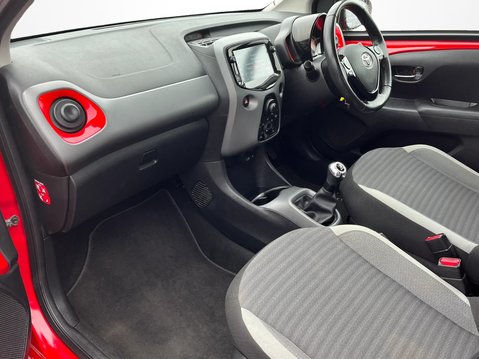 Toyota Aygo 1.0 VVT-i X-Play 5dr 2