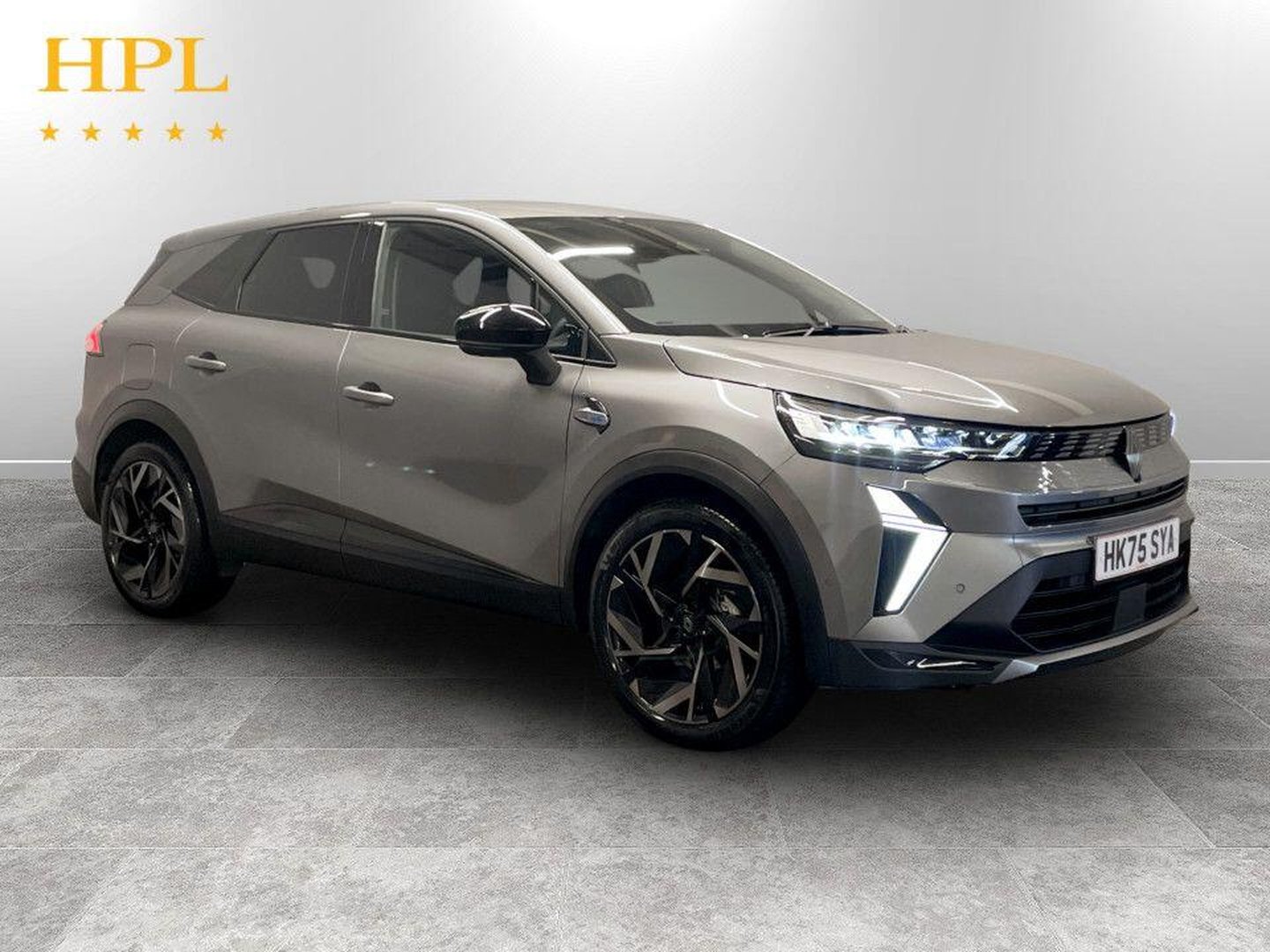 Renault Symbioz listing photo