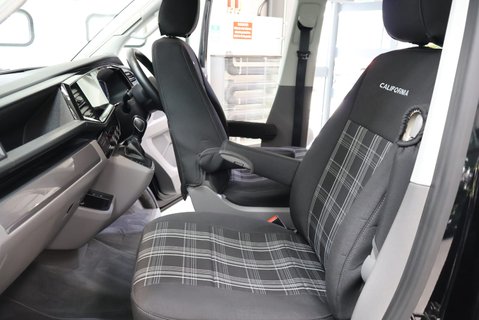Volkswagen California OCEANI 4MOTION DSG HUGE SPEC VERY RARE  5 YEAR WARRANTY FROM NEW  4 BERTH 21
