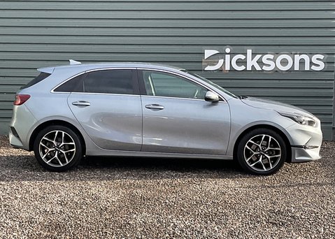 Kia Ceed 1.5 T-GDI '3' ISG 11