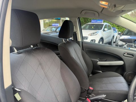 Mazda 2 1.5 TS2 Auto Euro 5 5dr 21