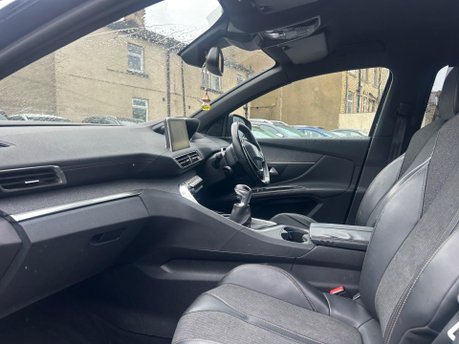 Peugeot 5008 BLUEHDI S/S GT LINE 20