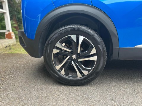 Peugeot 2008 PURETECH S/S ALLURE PREMIUM 36