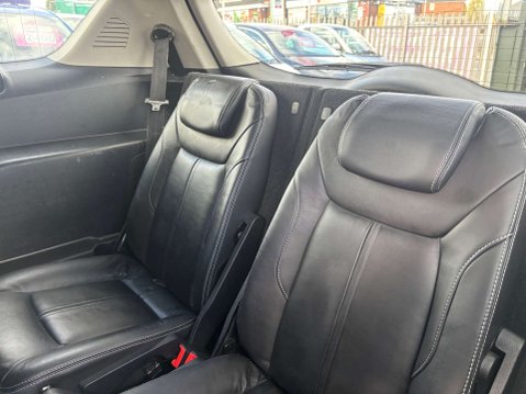 Ford S-Max 2.0 S-Max Titanium TDCi 161 Auto 5dr 17