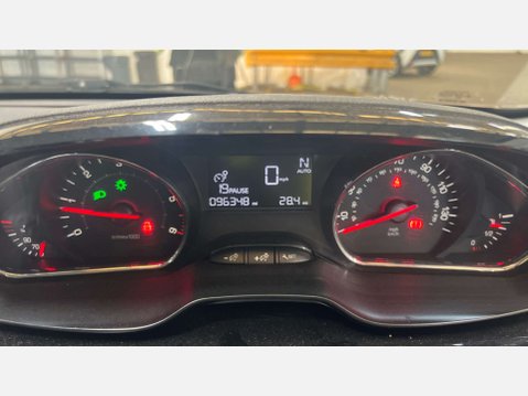 Peugeot 208 1.4 e-HDi Active Hatchback 5dr Diesel EGC Euro 5 (s/s) (70 ps) 12