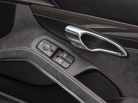 Porsche Cayman GTS PDK 43