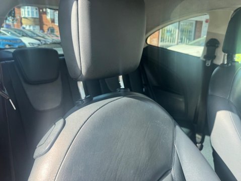 Ford Ka 1.2 Titanium Euro 5 3dr 12