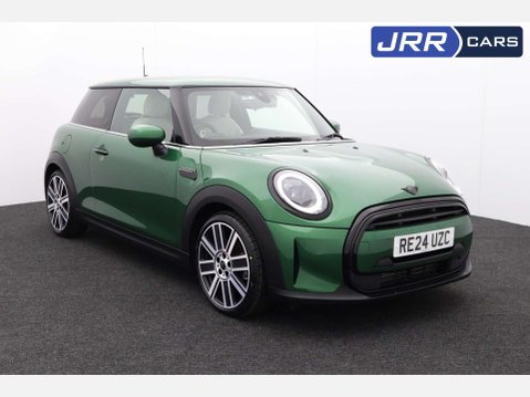 Mini Hatch 1.5 Cooper Exclusive Auto 3dr 1