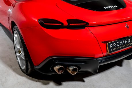 Ferrari Roma WARRANTY. PASSENGER DISPLAY. CARBON STEERING WHEEL. MAGNERIDE SUSPENSION. 43