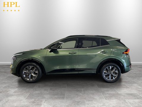 Kia Sportage 1.6 h T-GDi GT-Line S SUV 5dr Petrol Hybrid Auto AWD Euro 6 (s/s) (207 bhp) 4