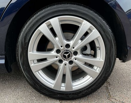 Mercedes-Benz A Class 1.6 A 180 Sport Exeutive Auto 5dr 13