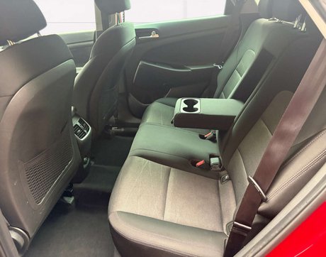 Hyundai TUCSON 1.6 Tucson SE Nav TGDi 2WD Semi-Auto 5dr 13