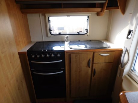 Auto-Trail Apache 630 SE 4 Berth Motorhome Fiat Ducato 2.3 JTD Chassis 20