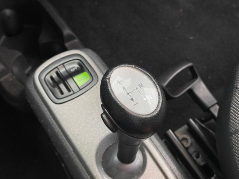 Smart Fortwo Coupe 1.0 MHD Passion SoftTouch Euro 5 (s/s) 2dr 17
