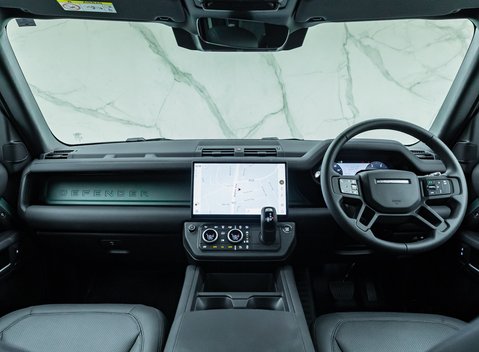 Land Rover Defender 110 TROPHY EDITION KESWICK 44