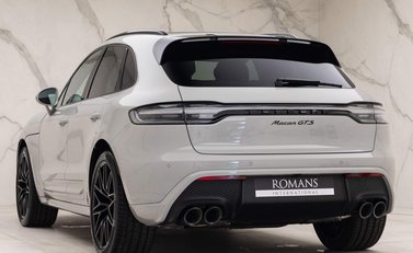 Porsche Macan GTS PDK 4