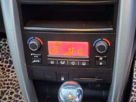 Peugeot 207 1.6 207 Sport Auto 3dr 29