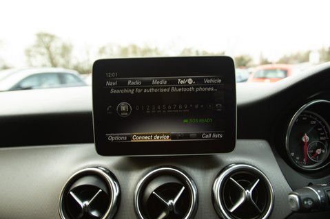 Mercedes-Benz GLA Class GLA 180 URBAN EDITION 25