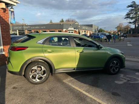 Kia Xceed 1.5 T-GDi 2 Euro 6 (s/s) 5dr 9