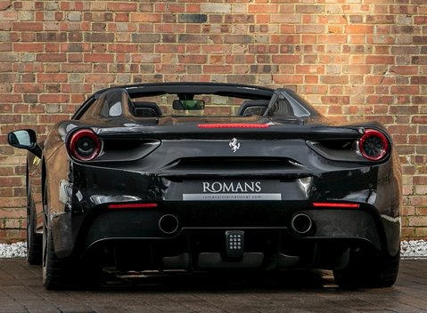 Ferrari 488 Spider 3