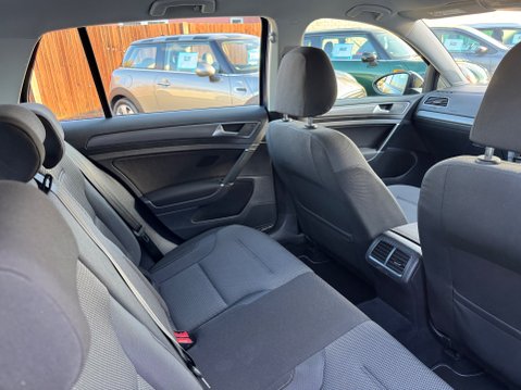 Volkswagen Golf SE NAVIGATION TSI BLUEMOTION TECHNOLOGY 53