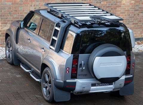 Land Rover Defender 110 HSE D240 9