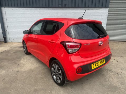Hyundai i10 1.0 Play Euro 6 5dr 4