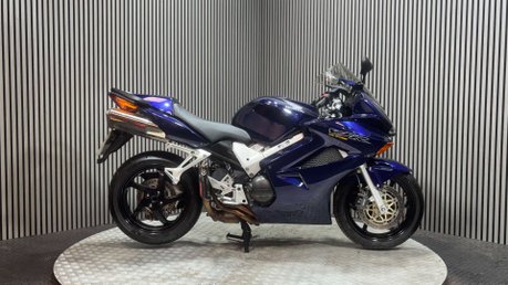 Honda VFR 2003 ONLY 18K VTEC LONG MOT WARRANTY 800CC TOURER 1