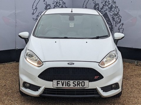 Ford Fiesta ST-3