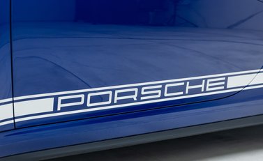 Porsche 911 Carrera 4S '5M Porsche Fans' (991) 35