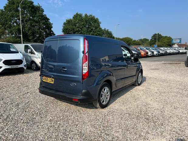 Ford Transit Connect AUTO (SOLD) SWB L1H1 Low Roof Limited Air Con Alloys Sensors Cam EURO 6 NO 6