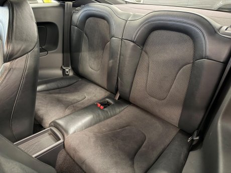 Audi TT 2.0 TFSI S line Euro 5 (s/s) 3dr 11