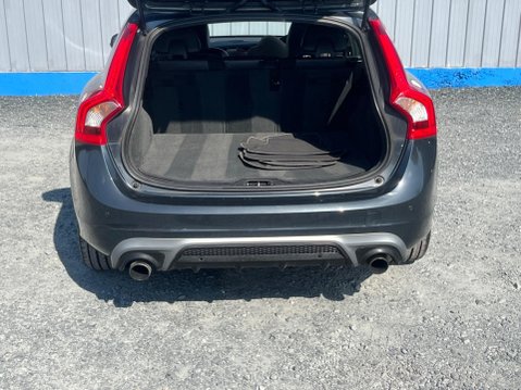 Volvo V60 2.0 D4 R-Design Nav Euro 6 (s/s) 5dr 51