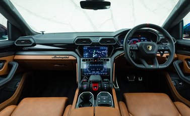 Lamborghini Urus S 21